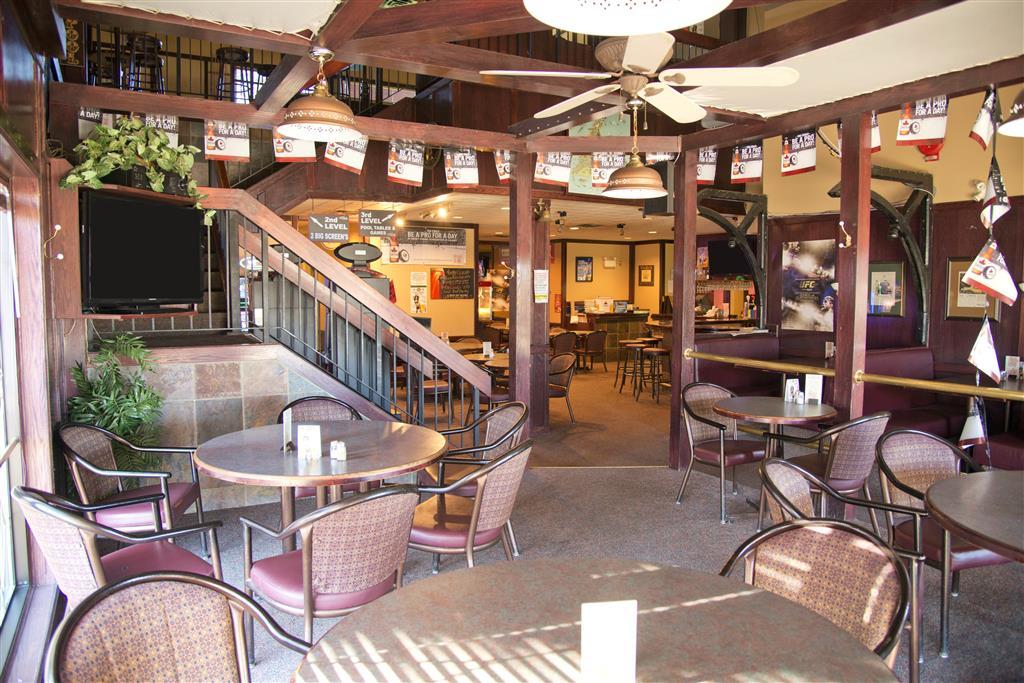 Canadas Best Value Inn Whitecourt Restoran fotoğraf