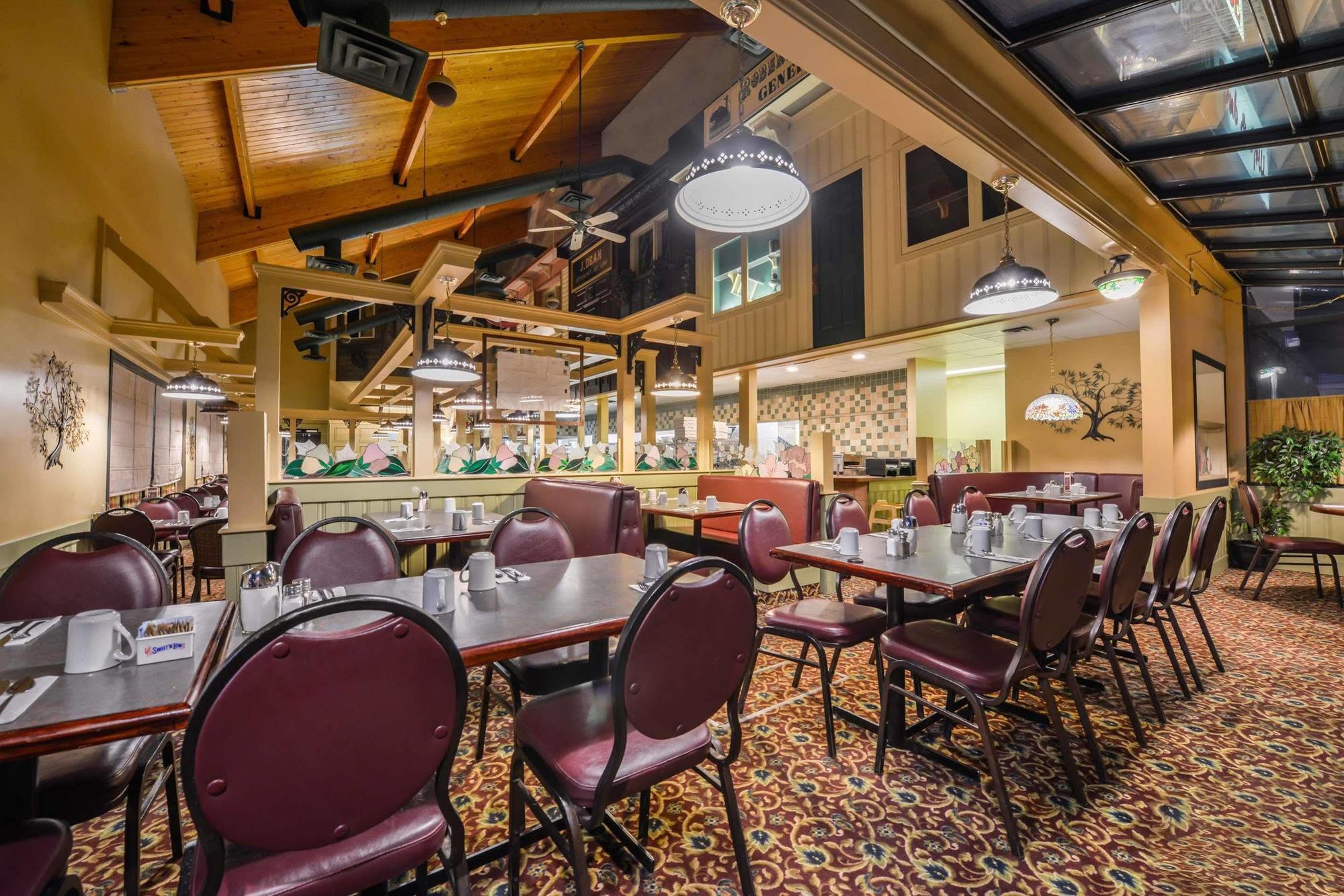 Canadas Best Value Inn Whitecourt Dış mekan fotoğraf