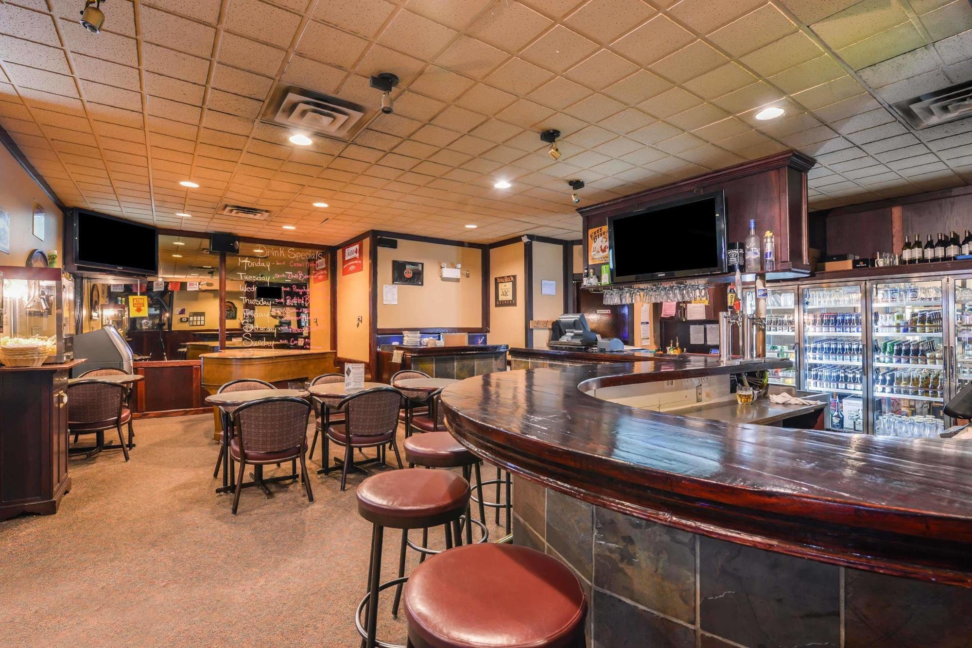 Canadas Best Value Inn Whitecourt Dış mekan fotoğraf